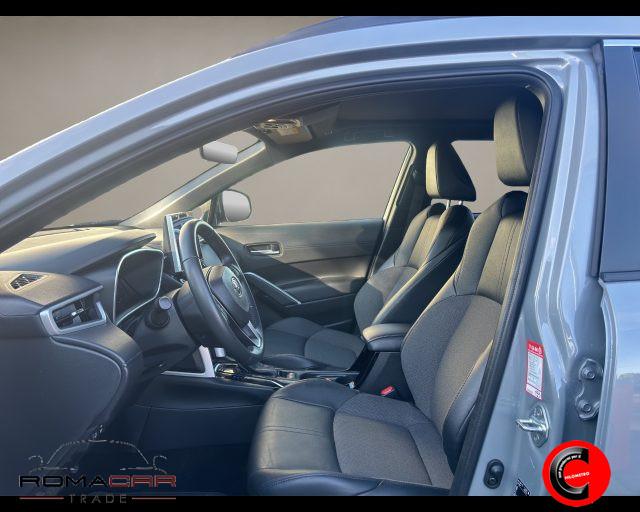 TOYOTA Corolla Cross 2.0 Hybrid 197 CV E-CVT AWD-i Lounge