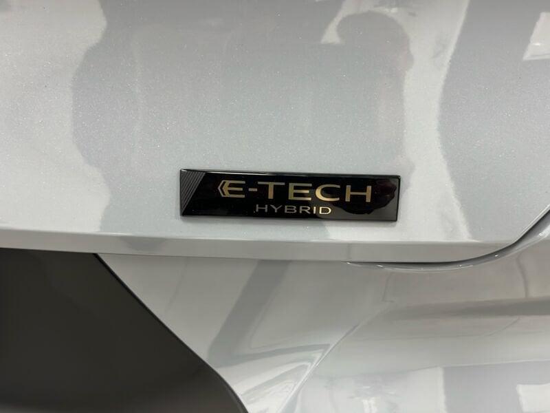Renault Symbioz techno full hybrid E-Tech 145cv