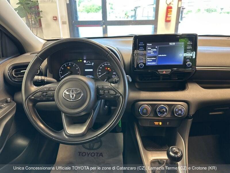 Toyota Yaris 1.0 5 porte Active