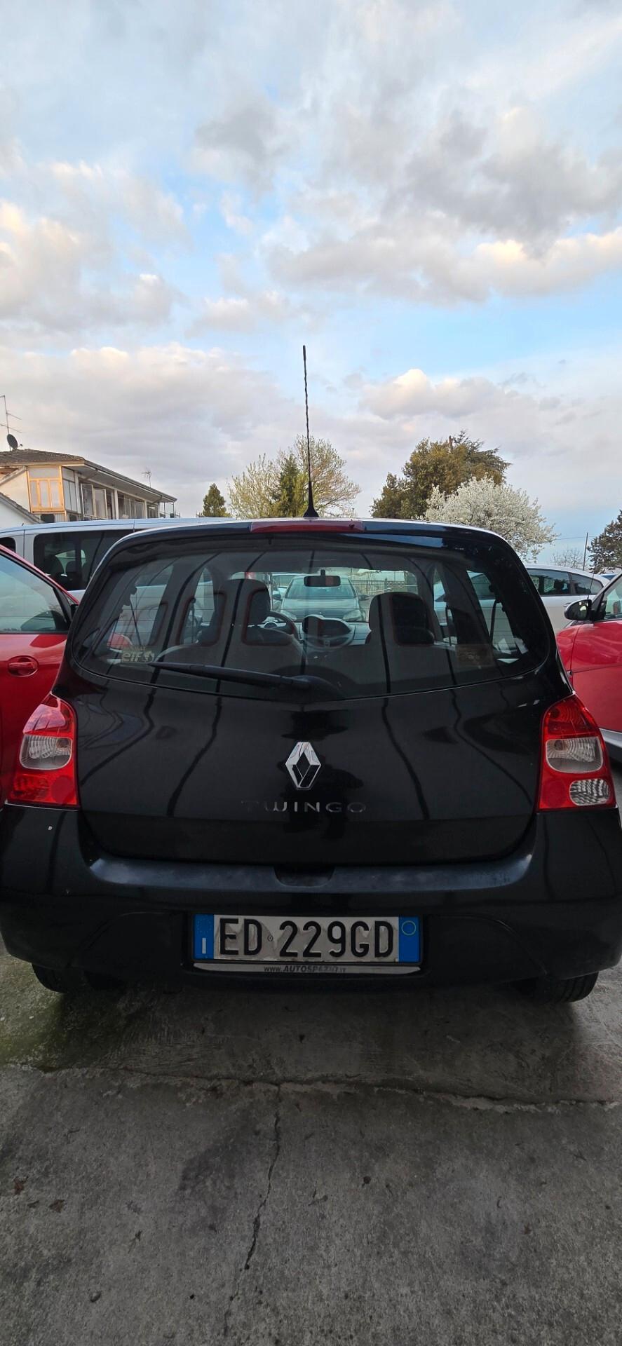 Renault Twingo 1.2 16V TCE Dynamique