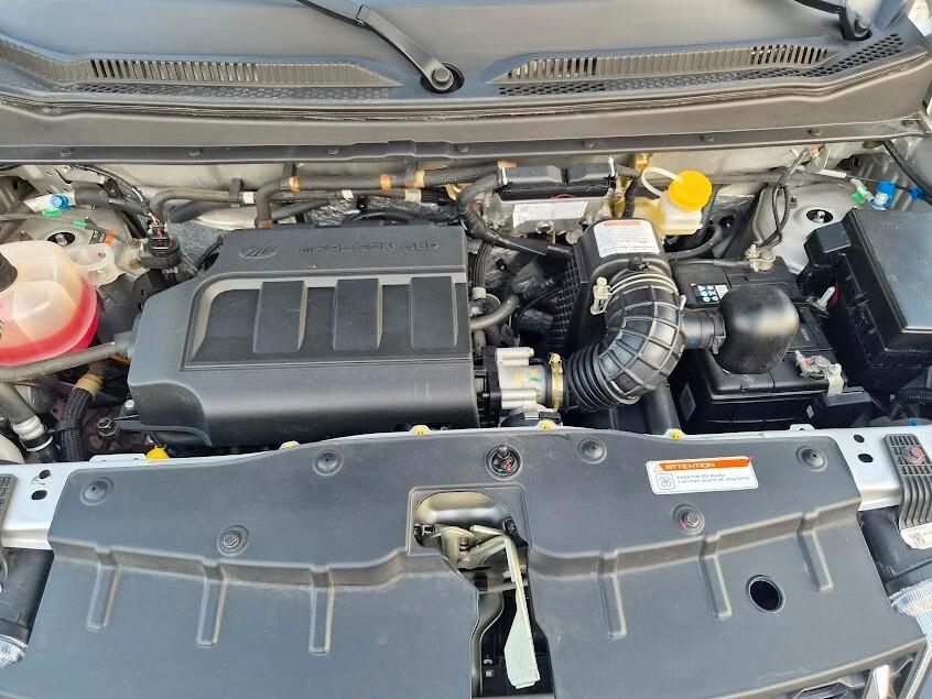 Mahindra KUV100 1.2 VVT K6+