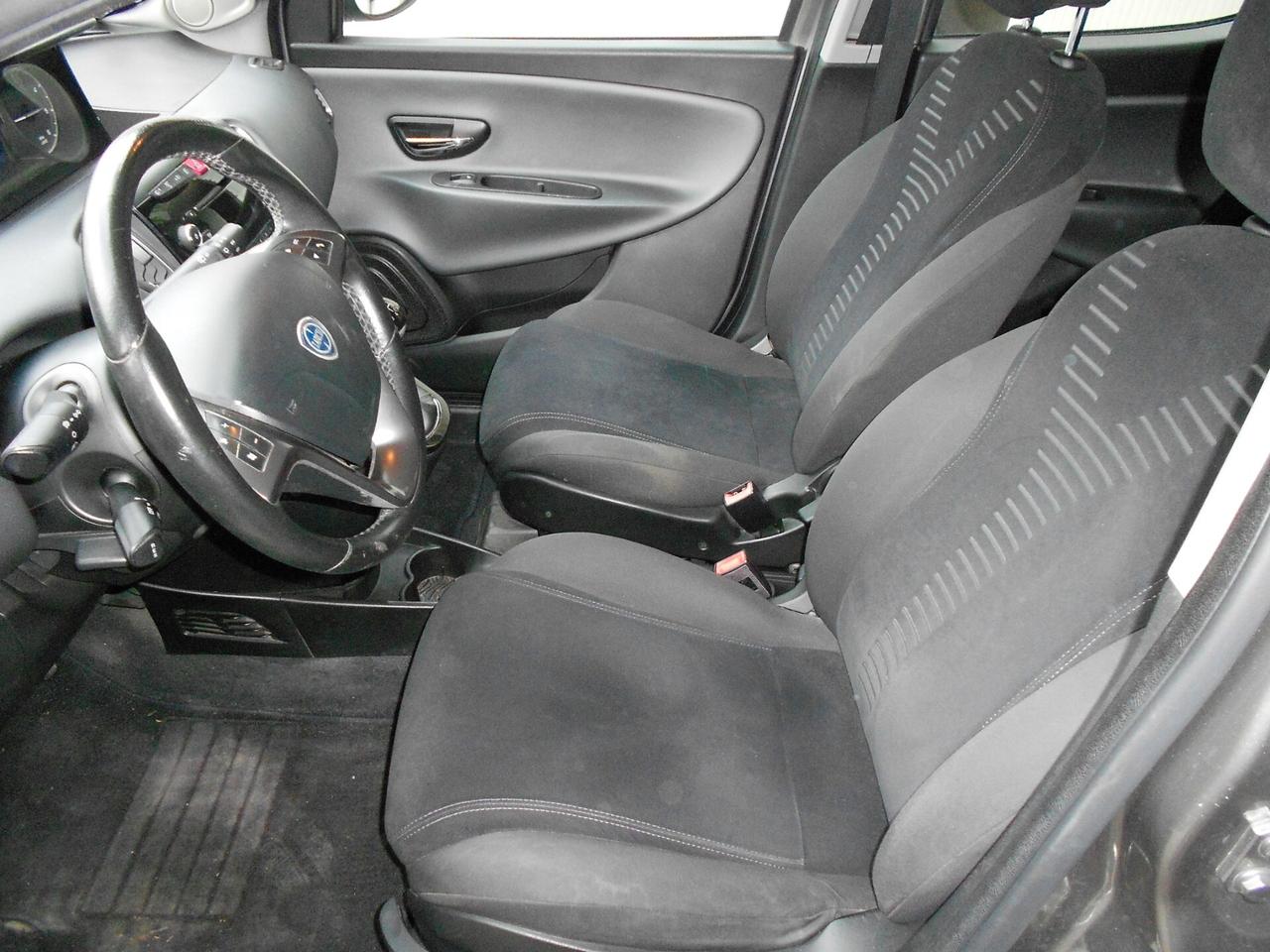 Lancia Ypsilon 1.3 MJT 16V 95 CV 5 porte S&S Platinum