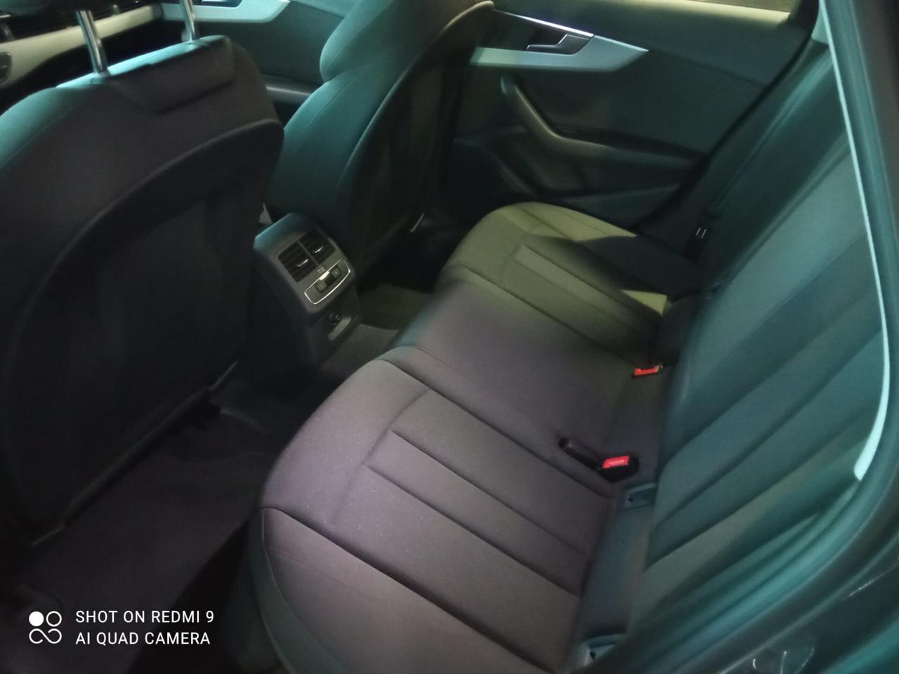 Audi A4 Avant 30 TDI/136 CV S tronic S line edition