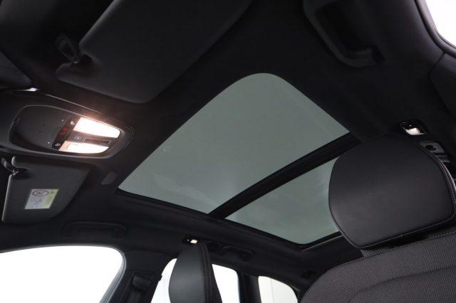 VOLVO XC60 XC60 B4 (d) AWD automatico Ultimate Dark