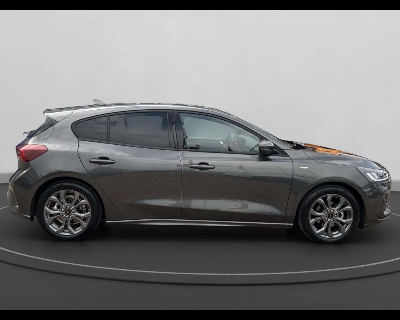 FORD Focus V 2022 - Focus 1.0 ecoboost h ST-Line 125cv