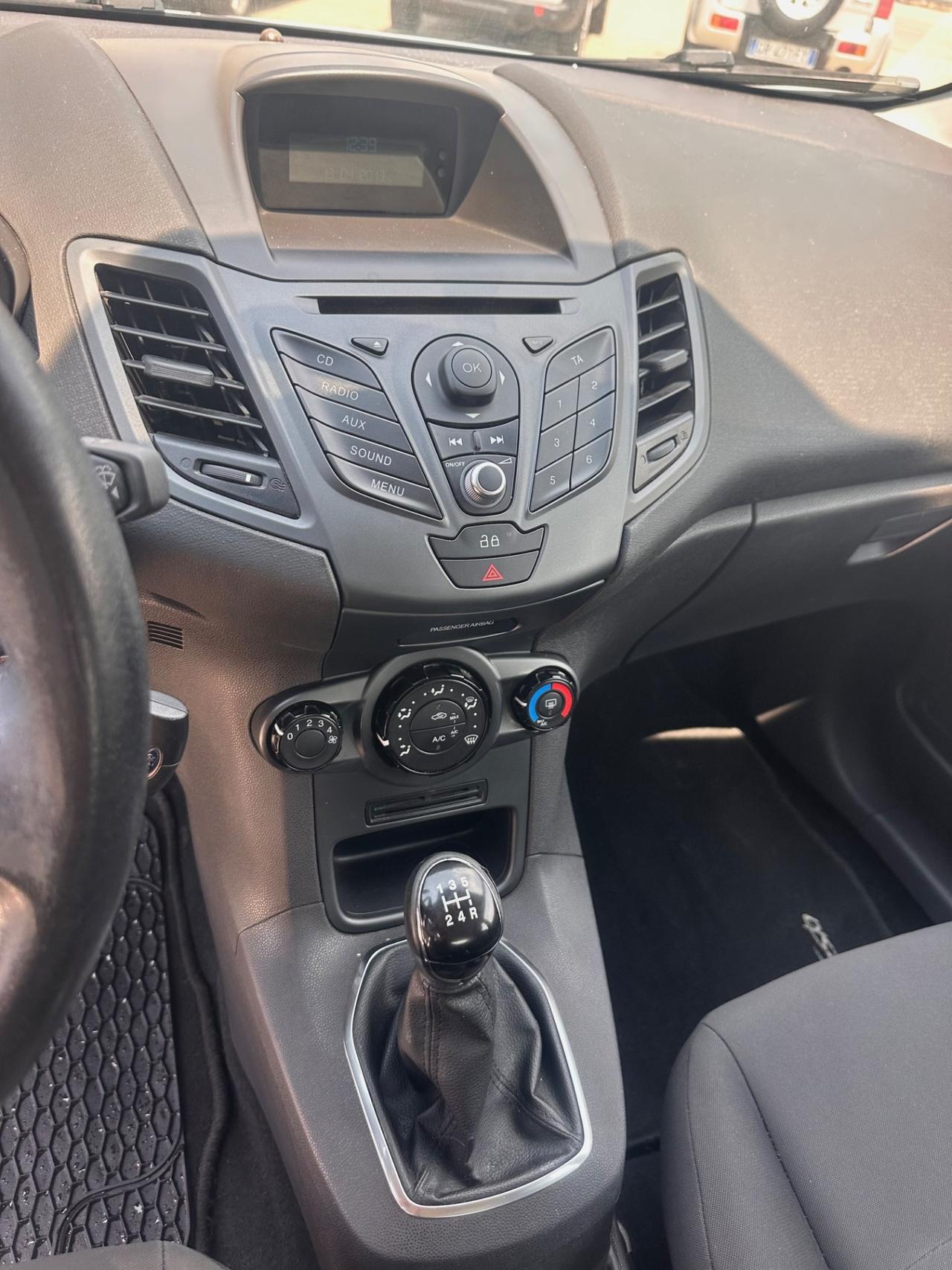 Ford Fiesta 1.2 Benz 60CV 5p. NEOPATENTATI 2013