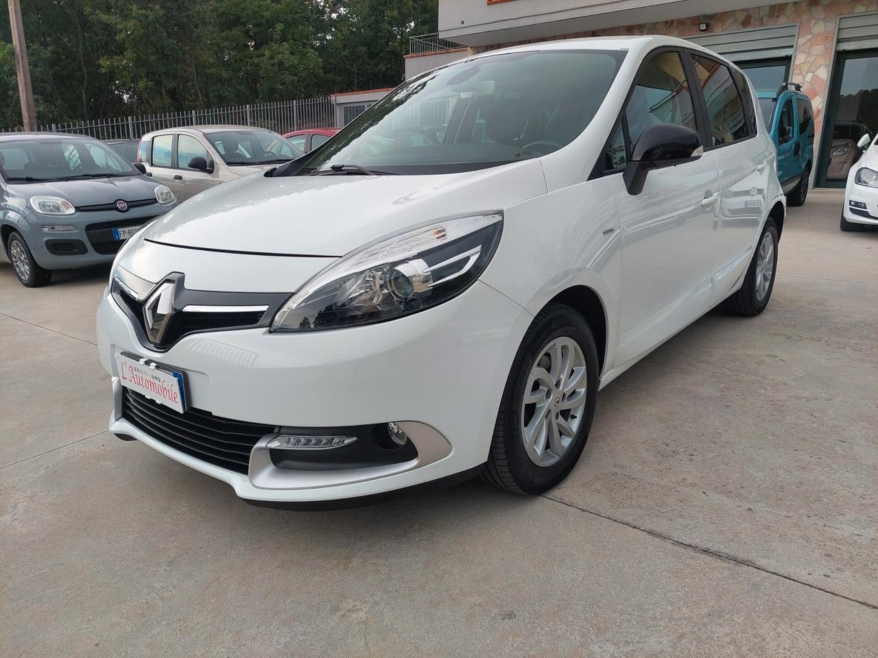 Renault Scenic XMod 1.5 dCi 110 CV Limited
