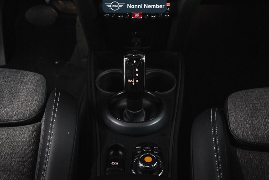 Mini Cooper D Countryman 2.0 TwinPower Turbo Cooper D Boost ALL4 Steptronic