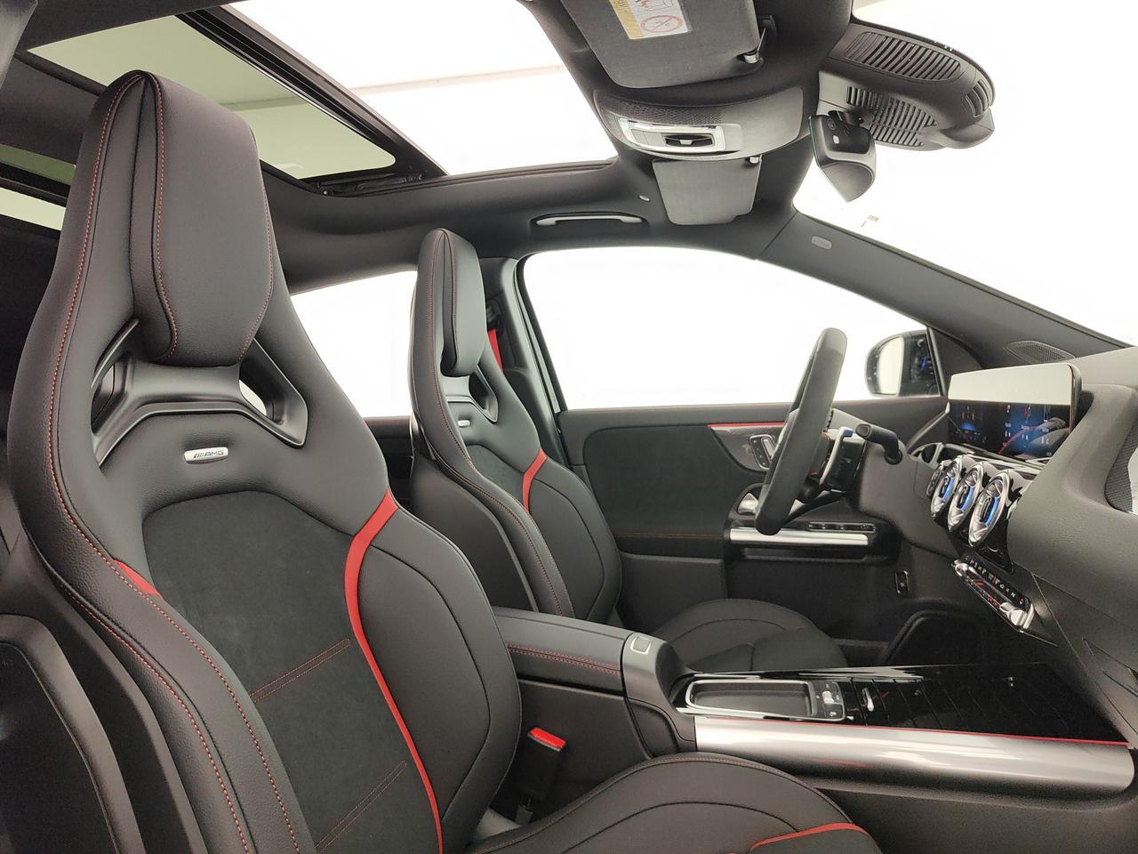 Mercedes-Benz Mercedes-AMG GLA 35 4MATIC