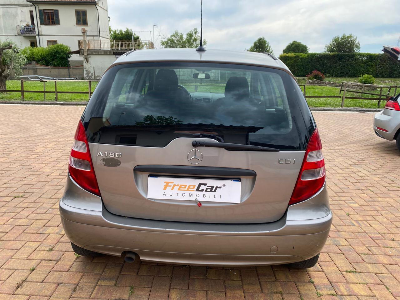 MERCEDES CLASSE A 180 CLASSIC