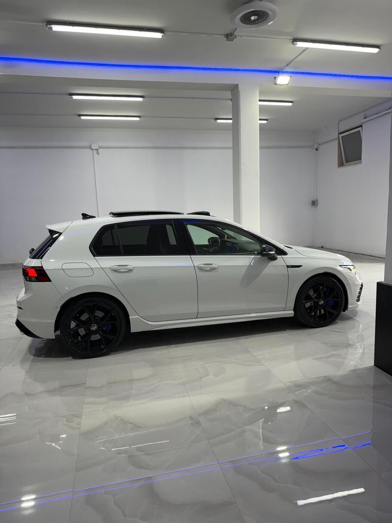 Volkswagen Golf 2.0 TSI R DSG 4Motion