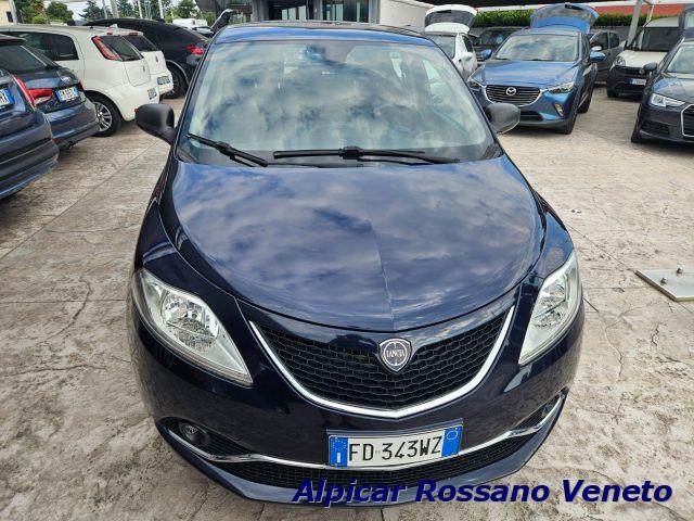 LANCIA Ypsilon 1.2 69 CV 5 porte GPL Ecochic Gold