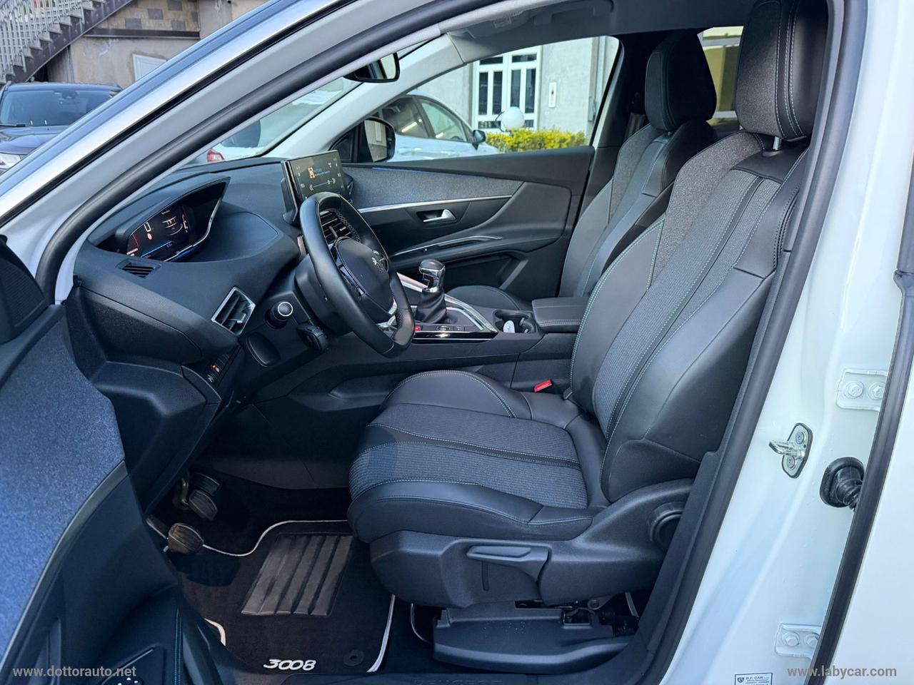 PEUGEOT 3008 BlueHDi 130 S&S Allure Pack