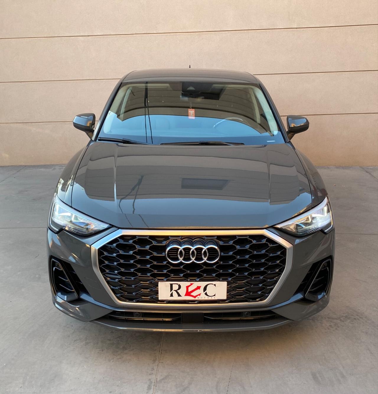 Audi Q3 Sport back 2.0 Diesel