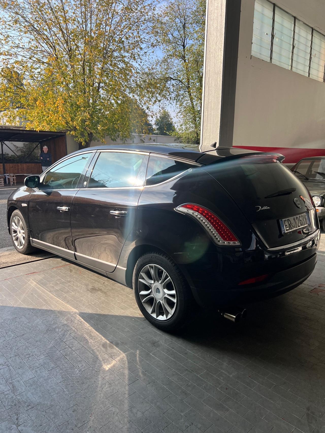 Lancia Delta 1.4 T-Jet 120 CV GPL/ 2013