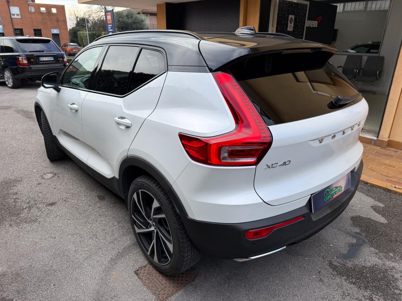 Volvo XC40 D3 AWD Geartronic R-design 190cv