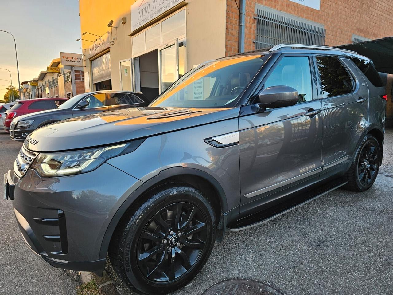 Land Rover Discovery 3.0 TDV6 258cv 7Posti*Pelle*Navi*Tetto*Euro6