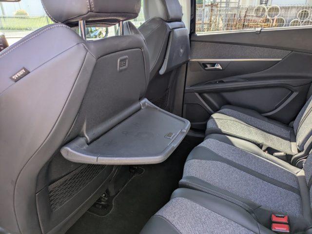 PEUGEOT 5008 Cambio automatico Black line 7 posti