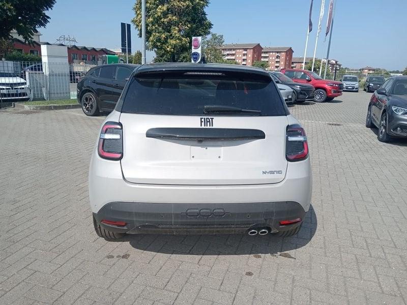 FIAT 600 1.2 Hybrid 145cv Sport Ed Mil Cort 26