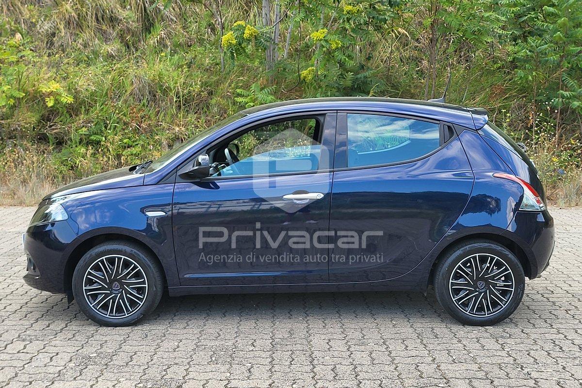 LANCIA Ypsilon 1.0 FireFly 5 porte S&S Hybrid Ecochic Gold