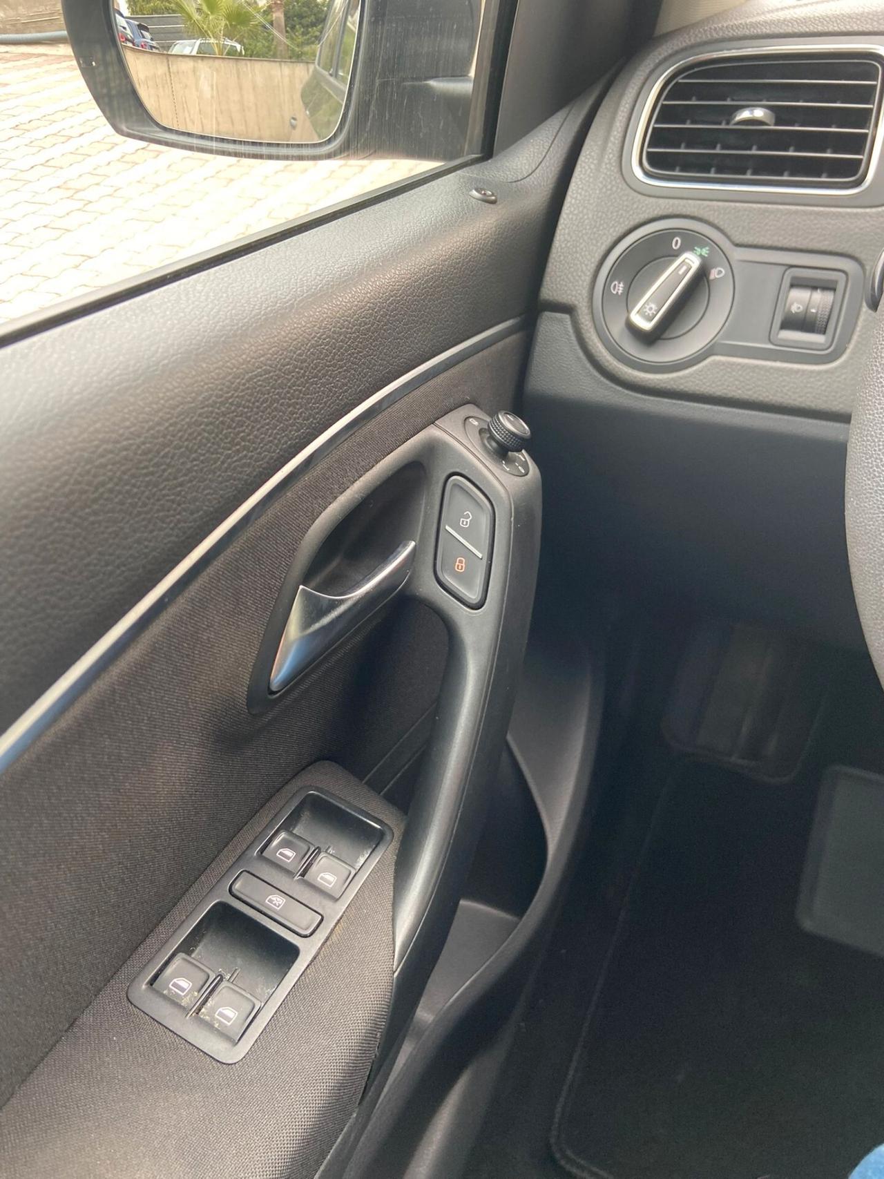 Volkswagen Polo 1.4 TDI 75cv (55kw) BlueMotion Technology 5p.