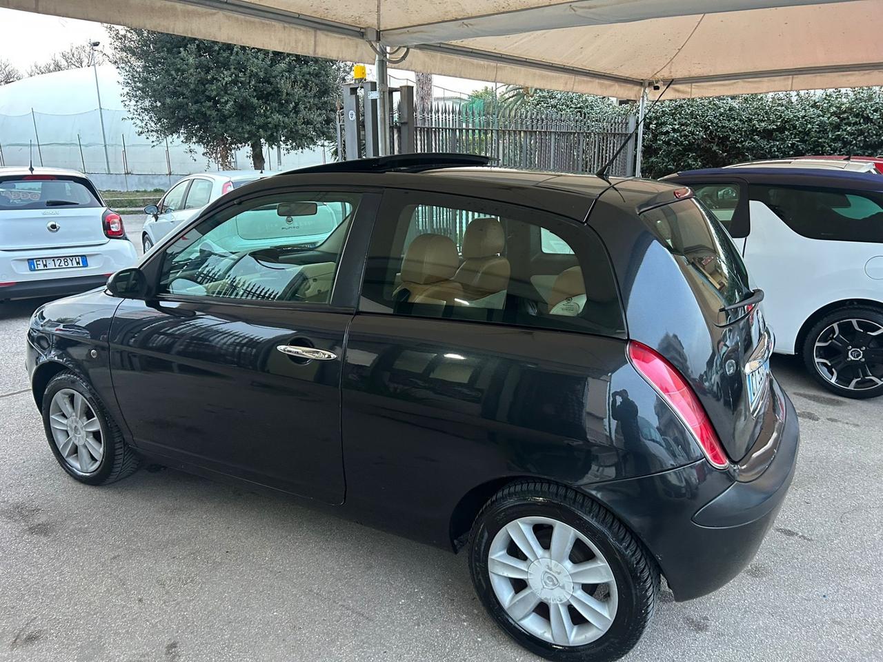 Lancia Ypsilon 1.3 Multijet 16V Platino