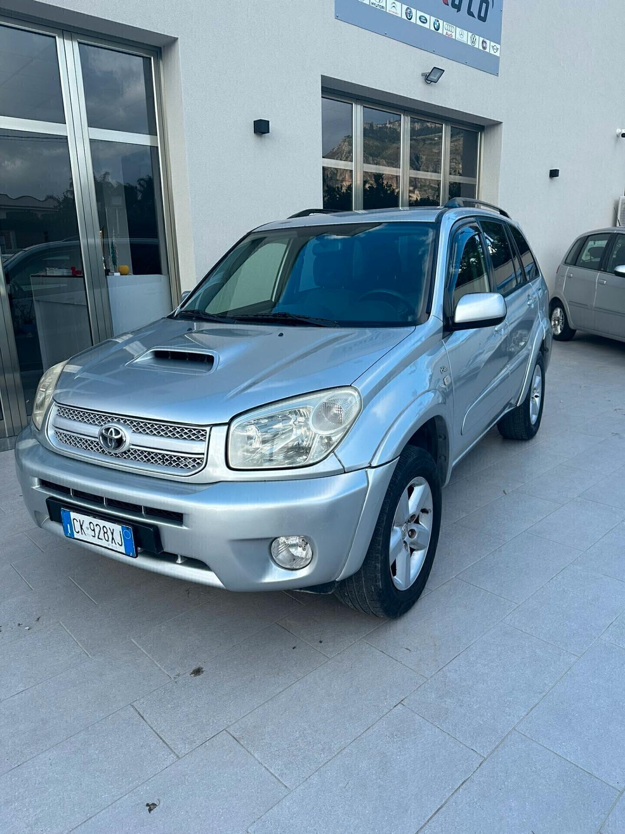 Toyota RAV 4 RAV4 2.0 Tdi D-4D cat 5 porte