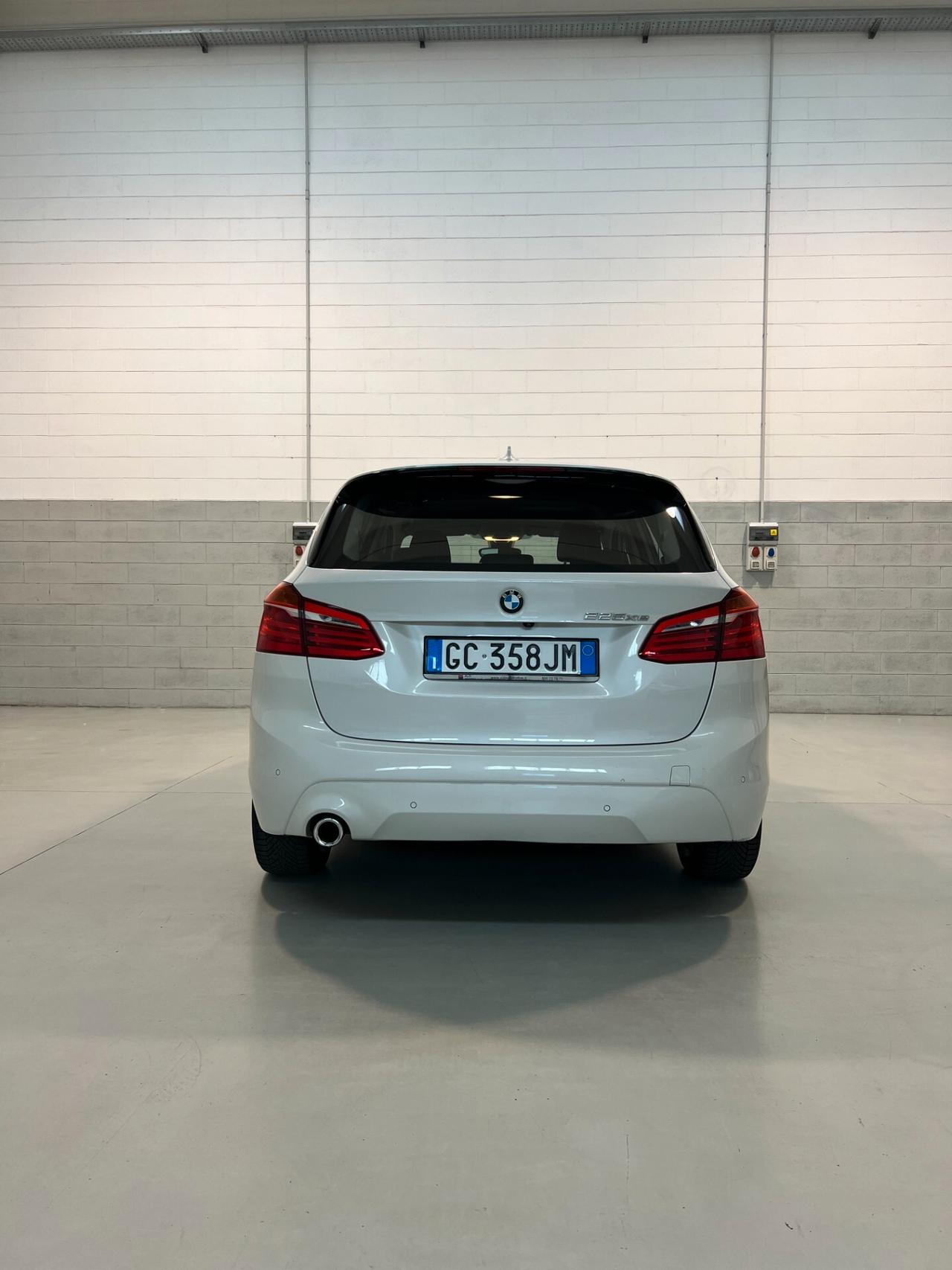 BMW 225XE Active Tourer iPerformance Luxury