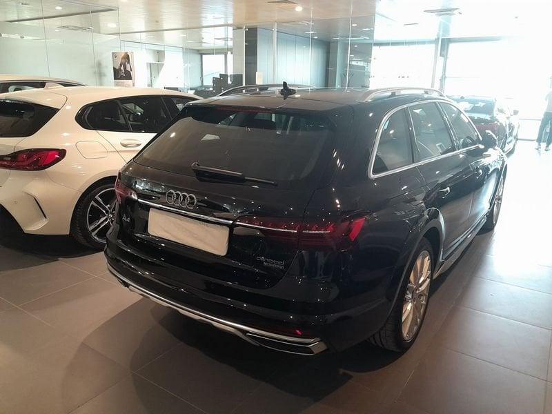 Audi A4 allroad 40 2.0 tdi mhev Business quattro 204cv s-tronic