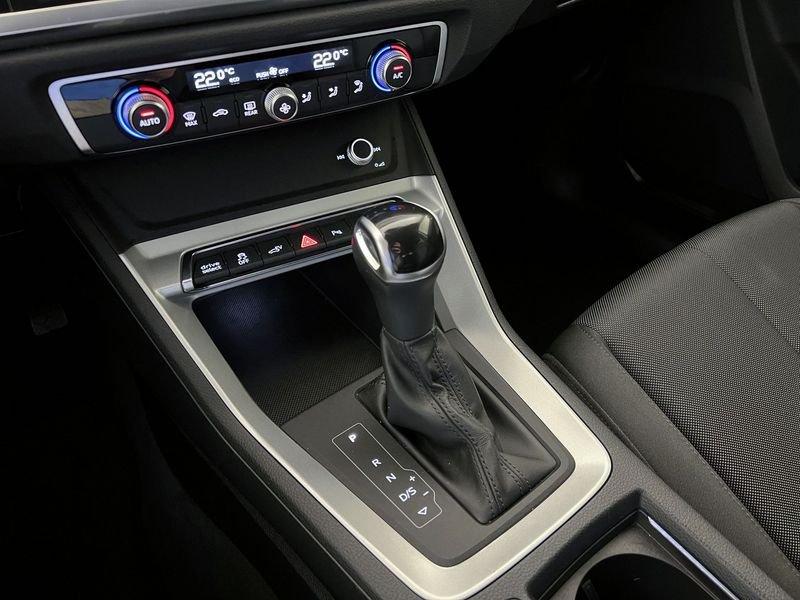Audi Q3 SPB 45 TFSI e S tronic Business Plus