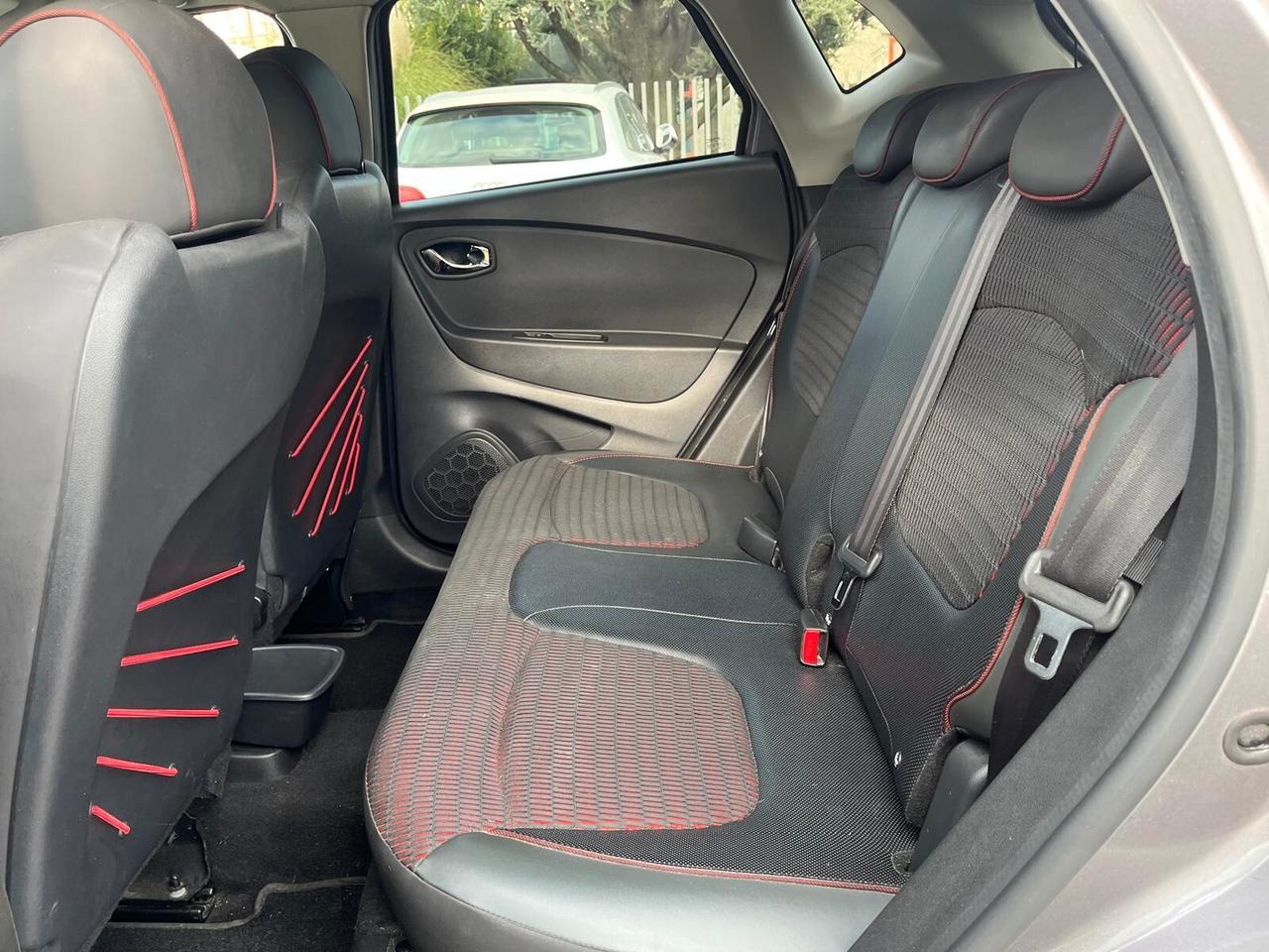 Renault Captur dCi 8V 90 CV