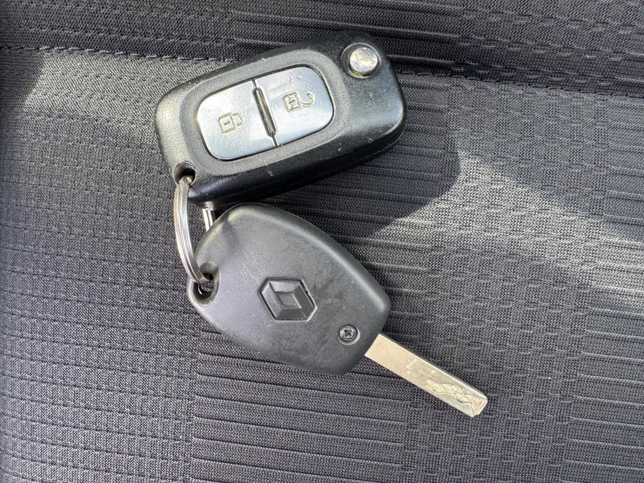 Renault Clio 1.2 16V Luxe 62000 km
