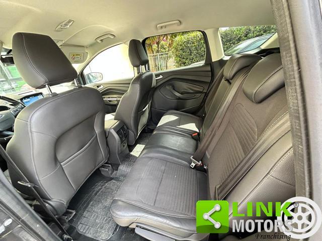 FORD Kuga Titanium