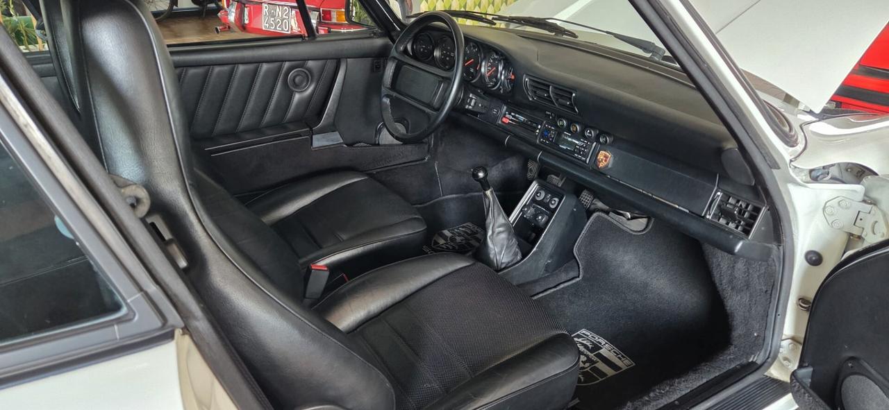 Porsche 911 3200 coupe Book service Asi Oro Conservata