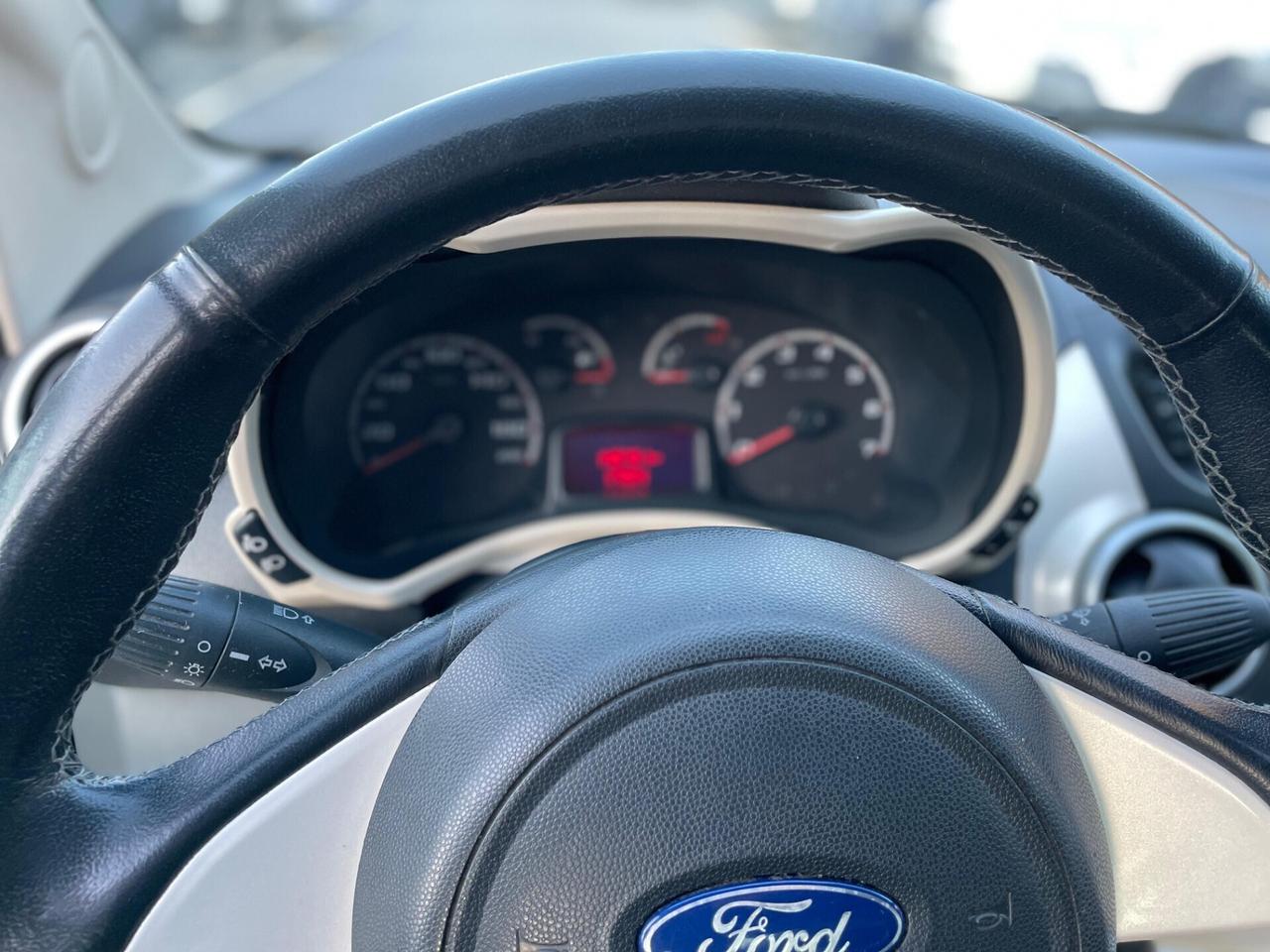 Ford Ka Ka+ 1.2 8V 69CV Titanium