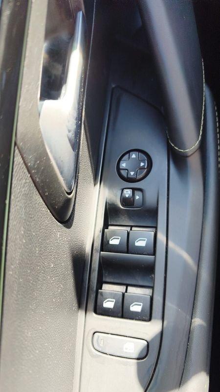 Peugeot 208 GT Line PureTech 100 EAT8 S/S auto