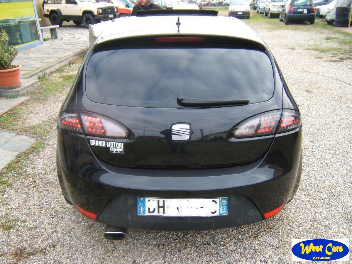 SEAT - Leon - 2.0 TSI DSG FR