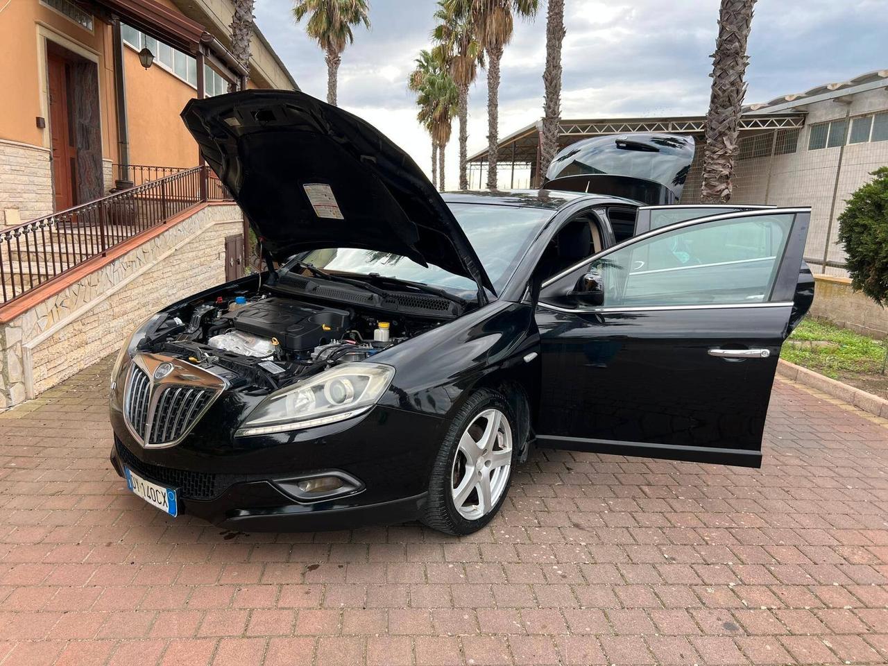 Lancia Delta 2.0 MJT DPF Executive