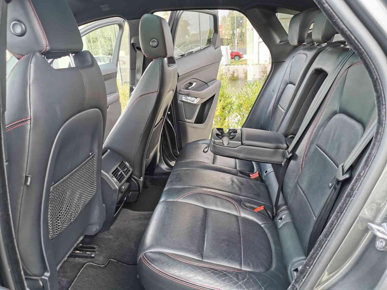 JAGUAR E-Pace (X540) E-Pace 2.0D 150 CV A...