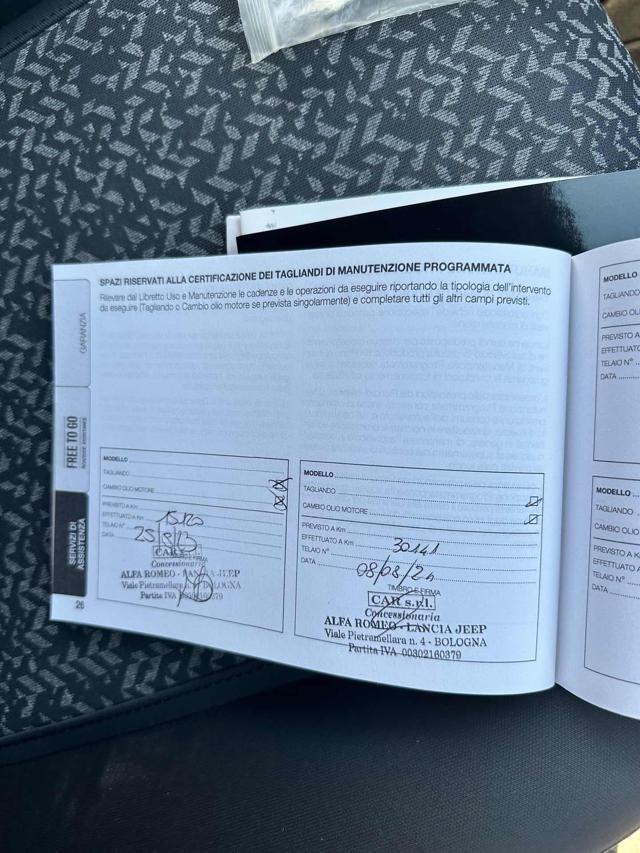 LANCIA Ypsilon 1.0 FireFly 5 porte S&S Hybrid Ecochic Silver