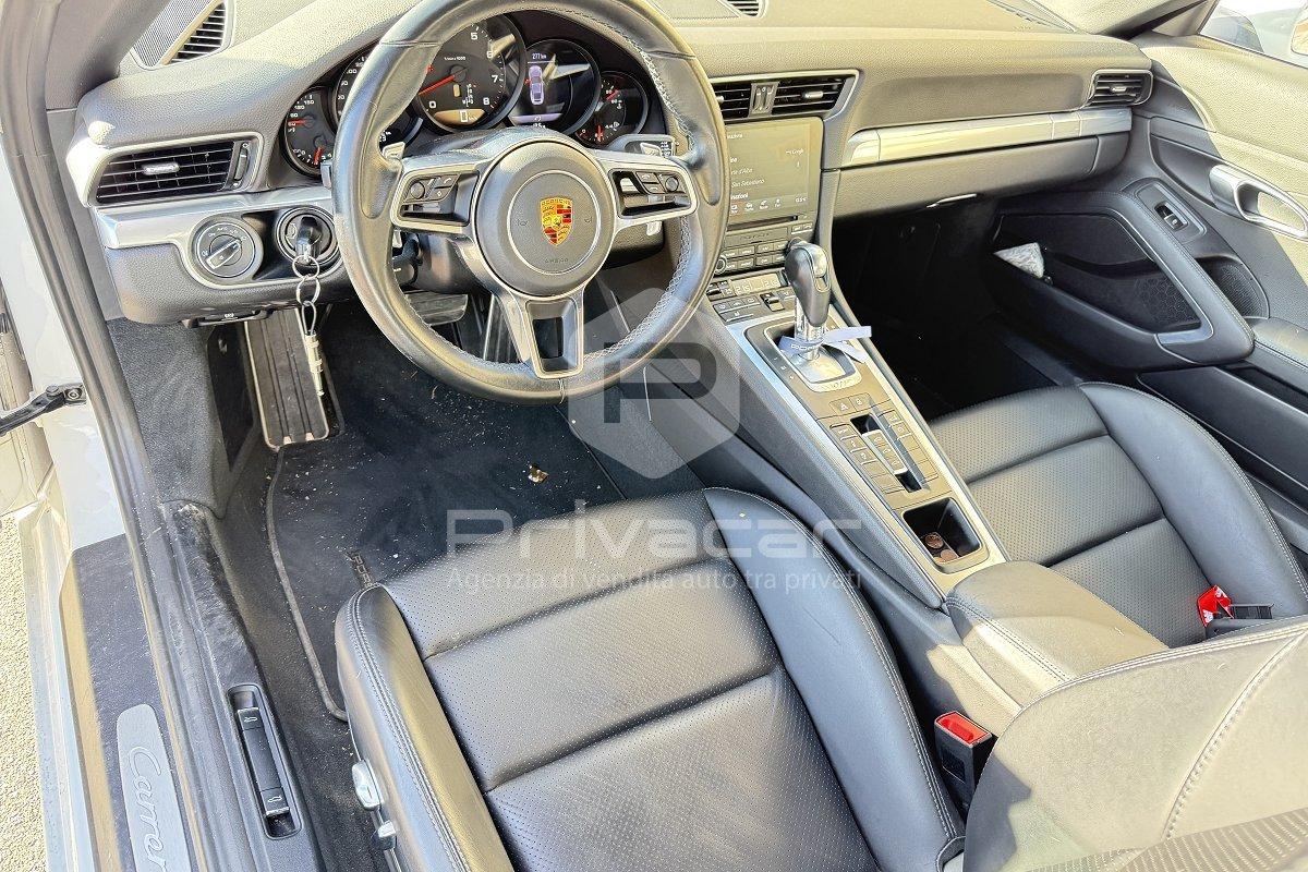 PORSCHE 911 3.0 Carrera 4 Coupé