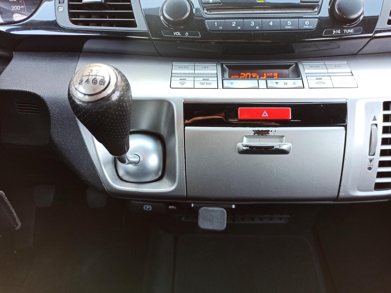 Honda HR-V FR-V 2.2 16V i-CTDi Executive