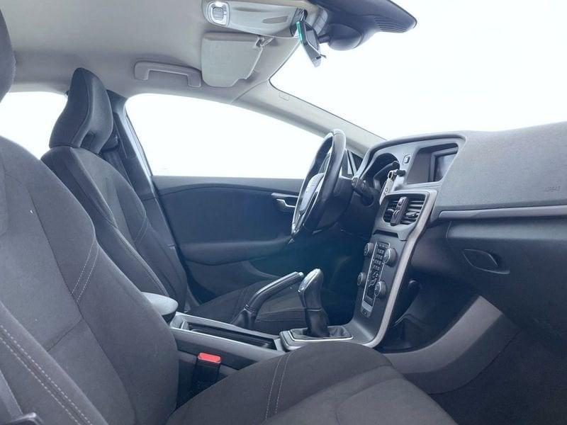 Volvo V40 V40 D2 1.6 Kinetic ** OFFERTA RISERVATA SOLO PER OPERATORI DEL SETTORE **