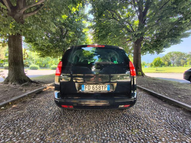 PEUGEOT 5008 BlueHDi 120 CV AUTOMATICA