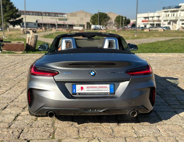 BMW Z4 sDrive20i M-Sport Frozen Grey
