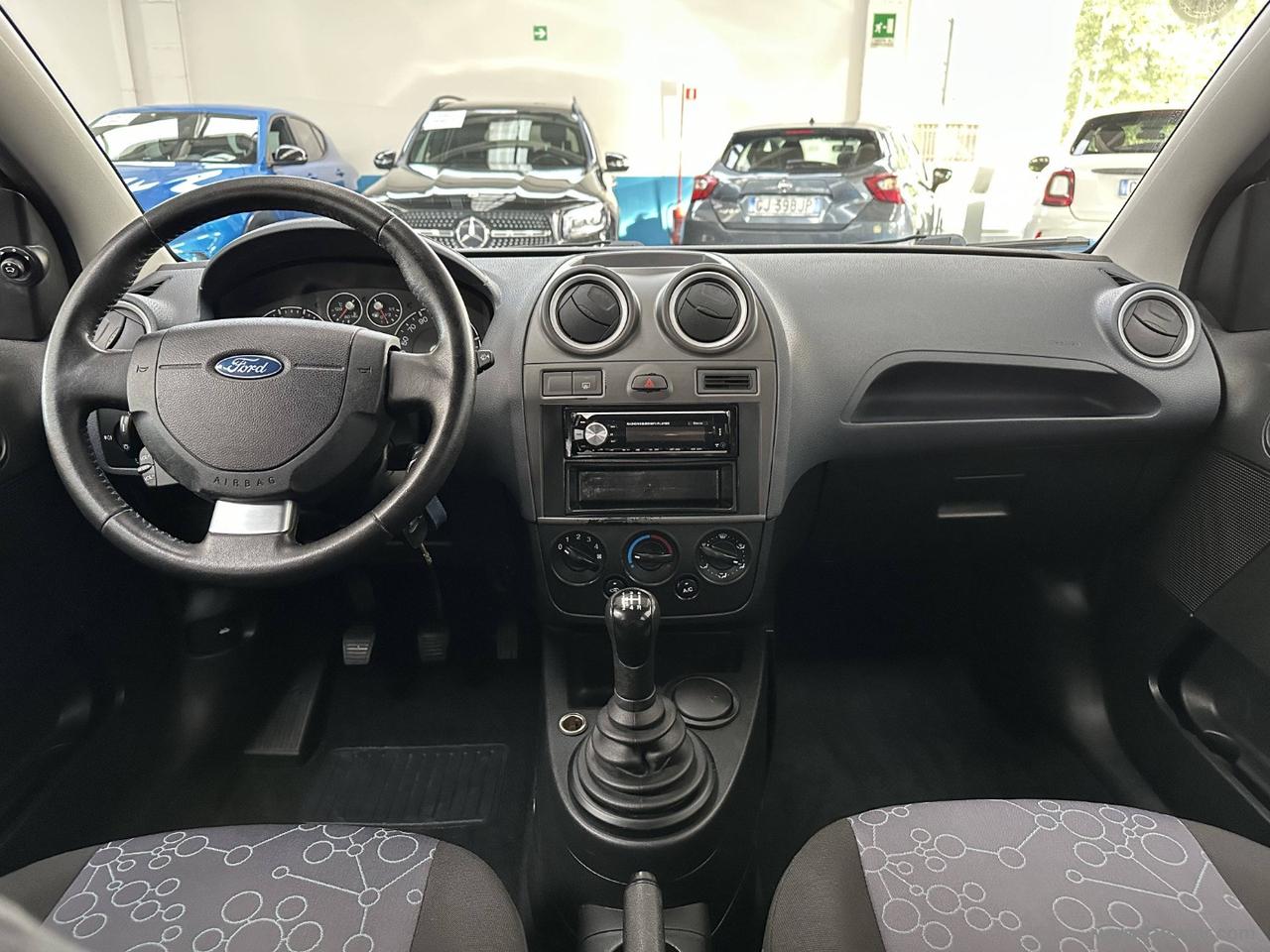 FORD Fiesta 1.2 16V 5p. Titanium