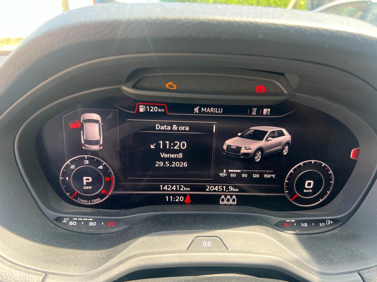 Audi Q2 35 TDI S tronic Identity Black
