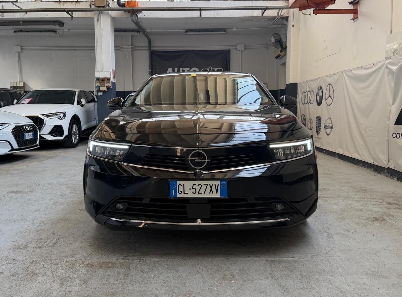 Opel Astra 1.2 Turbo 110 CV Elegance