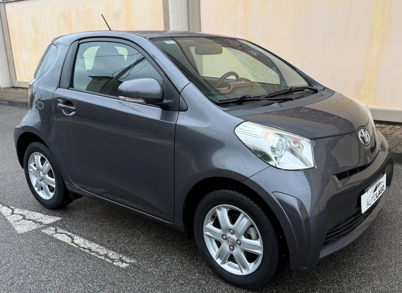Toyota iQ 1.0 Sol Automatica