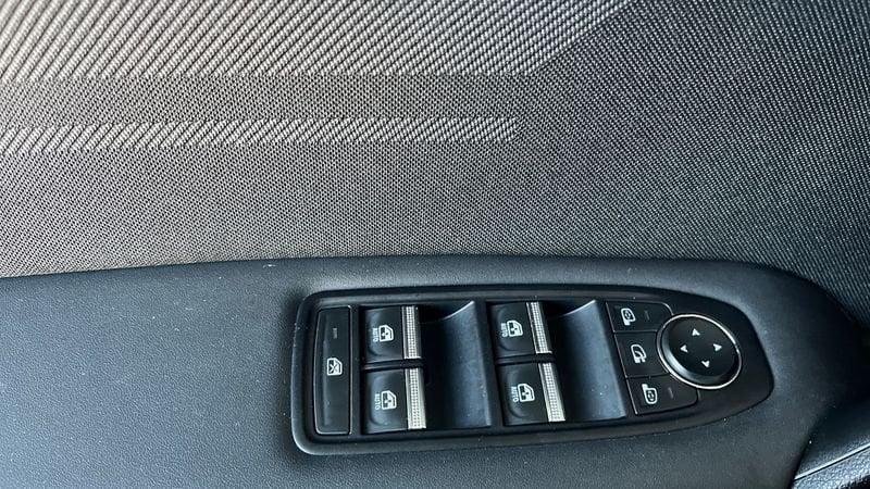 Renault Captur NUOVO esprit Alpine full hybrid E-Tech 145 cv